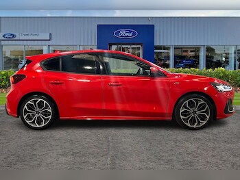 Used Ford Focus 2022 for sale - 76385011: Photo