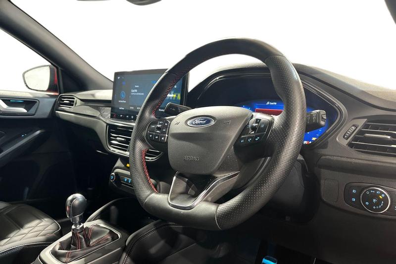 Used Ford Focus 2022 for sale - 76385011: Photo 9