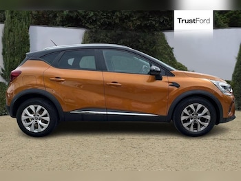 Used Renault Captur 2021 for sale - 79128708: Photo