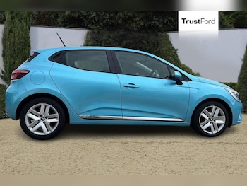Used Renault Clio 2020 for sale - 78463055: Photo