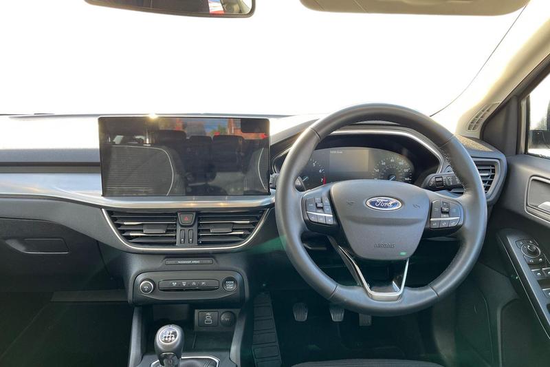 Used Ford Focus 2023 for sale - 76534409: Photo 10