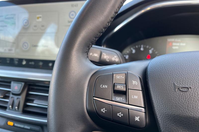 Used Ford Focus 2023 for sale - 76534409: Photo 29