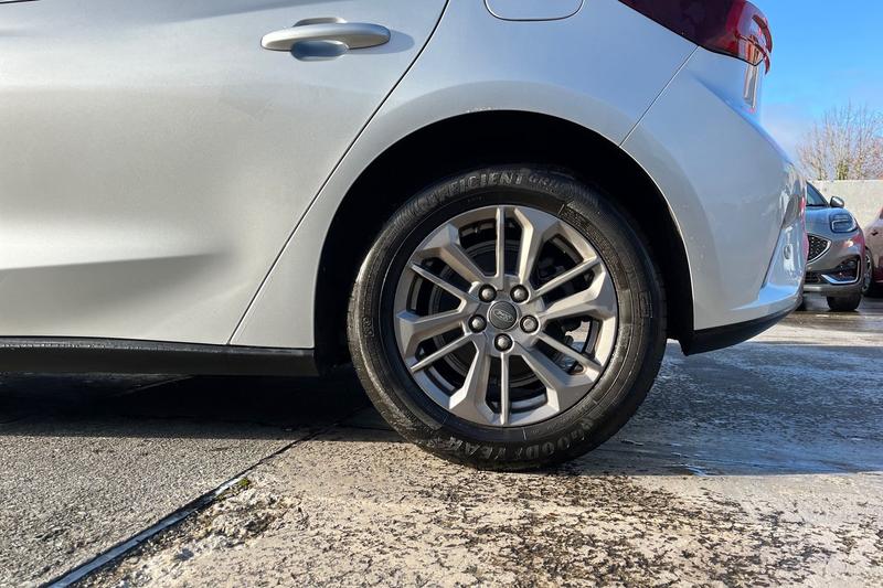 Used Ford Focus 2023 for sale - 76534409: Photo 8