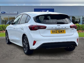 Used Ford Focus 2022 for sale - 76631398: Photo
