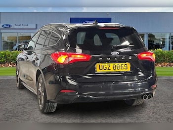 Used Ford Focus 2021 for sale - 79008396: Photo