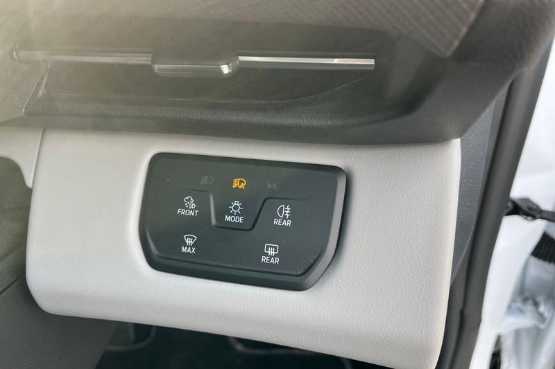 Used Ford Explorer 2025 for sale - 77718619: Photo 27