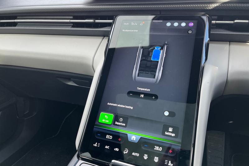 Used Ford Explorer 2025 for sale - 77718619: Photo 33