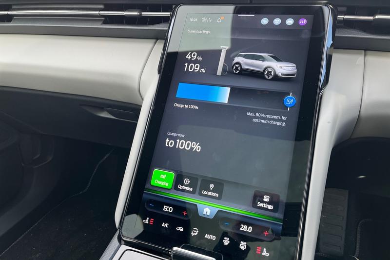 Used Ford Explorer 2025 for sale - 77718619: Photo 38