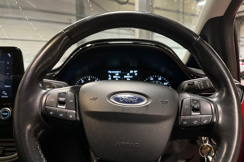 Used Ford Fiesta 2018 for sale - 76146696: Photo 12