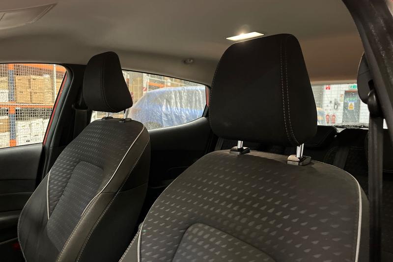 Used Ford Fiesta 2018 for sale - 76146696: Photo 19