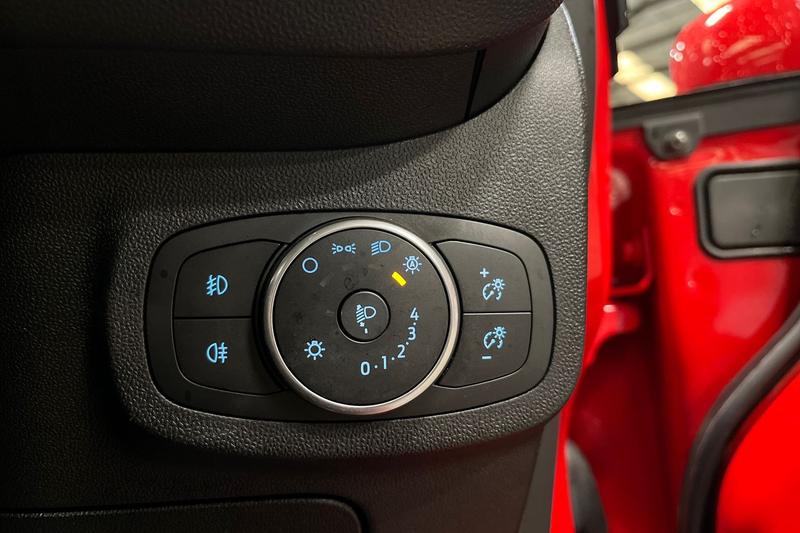 Used Ford Fiesta 2018 for sale - 76146696: Photo 25