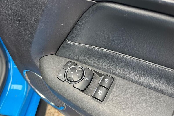 Used Ford Mustang 2018 for sale - 76184553: Photo 16