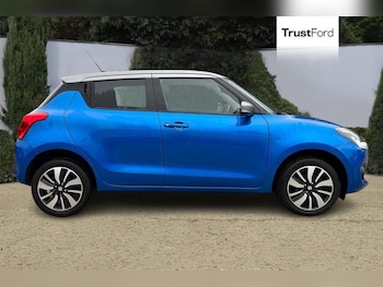 Used Suzuki Swift 2020 for sale - 76056043: Photo 3