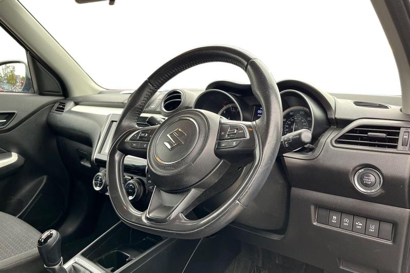 Used Suzuki Swift 2020 for sale - 76056043: Photo 9