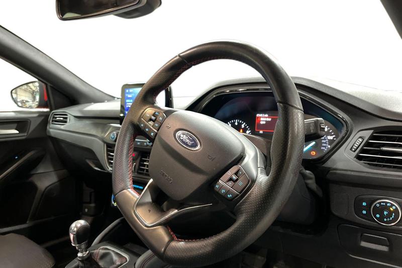 Used Ford Focus 2020 for sale - 77592875: Photo 9