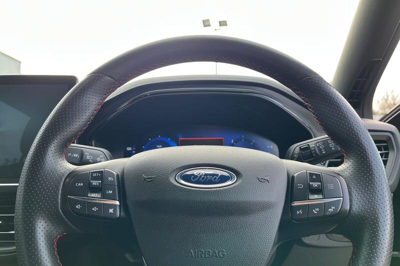 Used Ford Focus 2022 for sale - 77724687: Photo 12