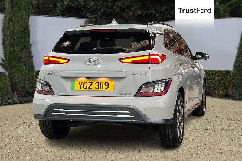 Used Hyundai KONA 2022 for sale - 76918319: Photo 4