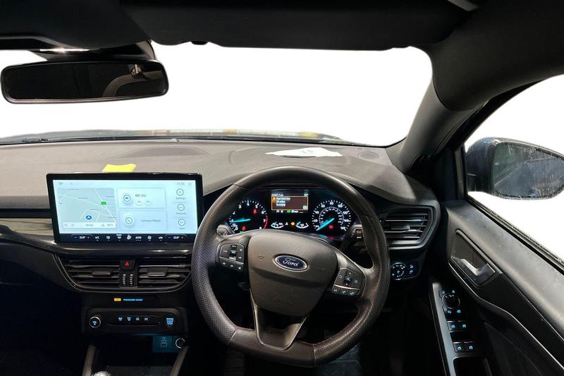 Used Ford Focus 2022 for sale - 76508160: Photo 11