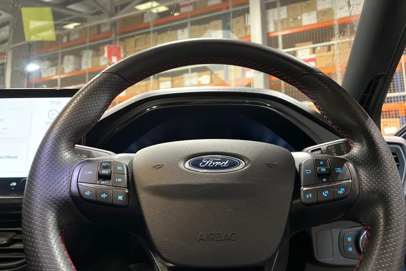 Used Ford Focus 2022 for sale - 76508160: Photo 12