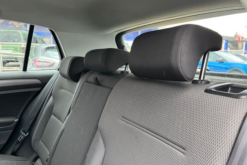 Used Volkswagen Golf 2017 for sale - 77274915: Photo 20