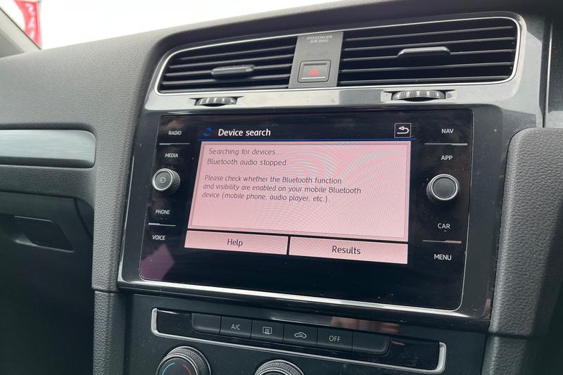 Used Volkswagen Golf 2017 for sale - 77274915: Photo 31