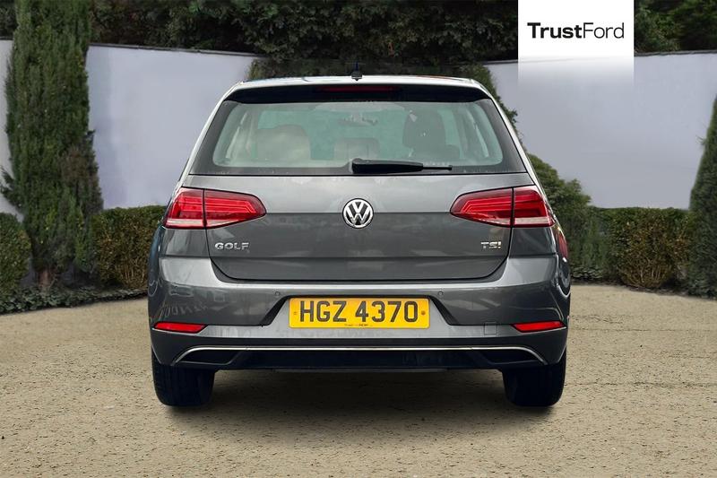 Used Volkswagen Golf 2017 for sale - 77274915: Photo 7