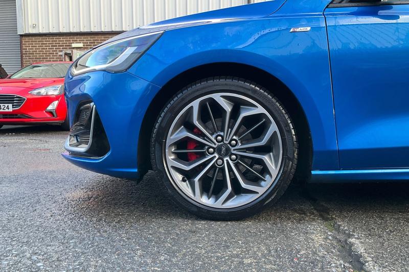 Used Ford Focus 2022 for sale - 76722845: Photo 8