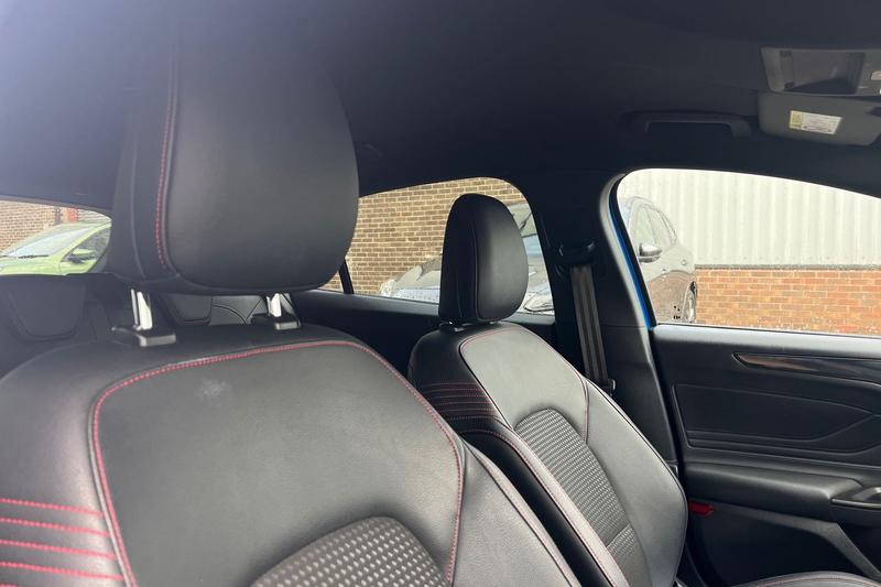 Used Ford Focus 2021 for sale - 76385012: Photo 17