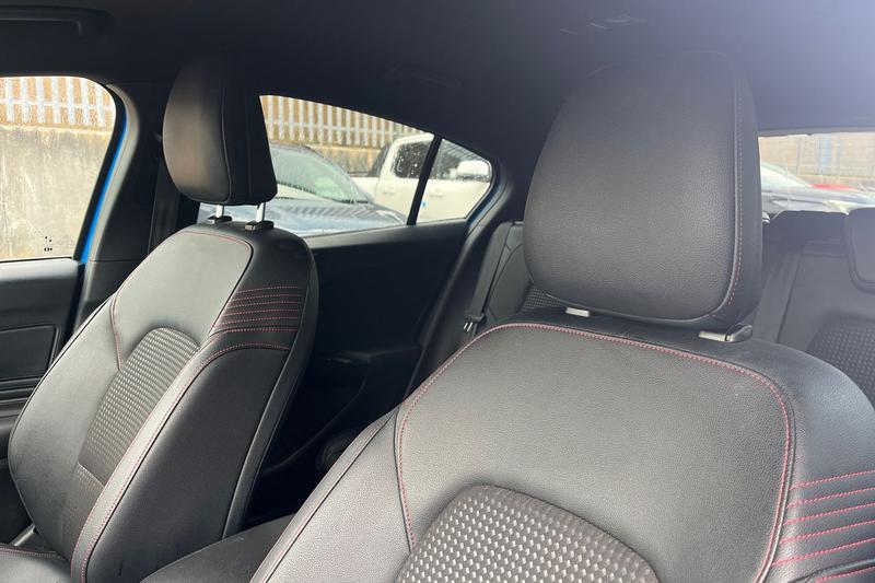 Used Ford Focus 2021 for sale - 76385012: Photo 19