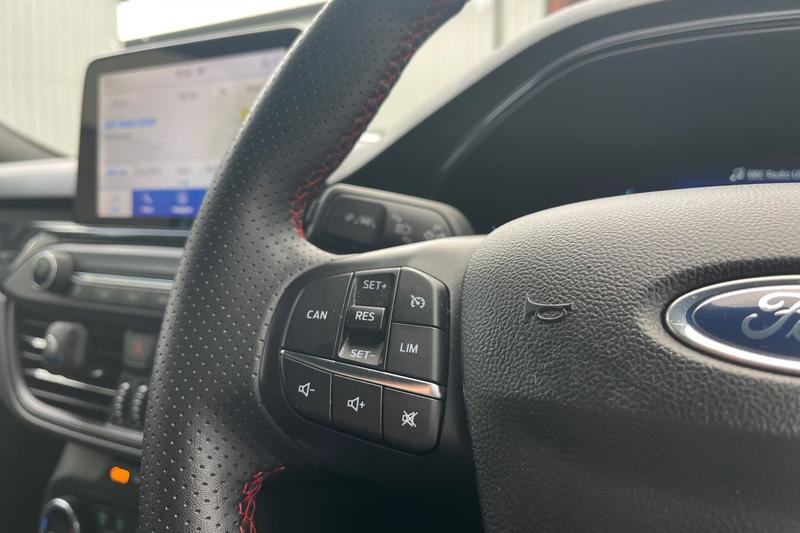 Used Ford Focus 2021 for sale - 76385012: Photo 30