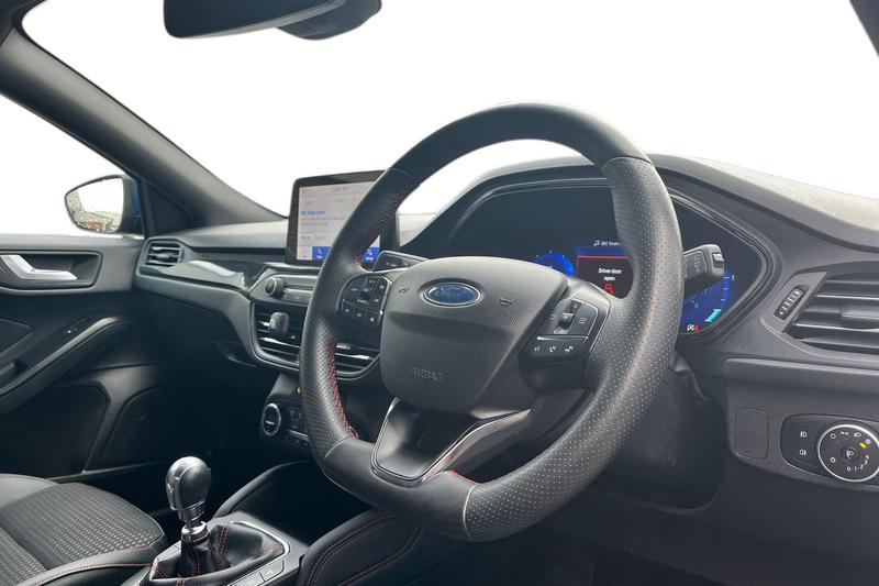 Used Ford Focus 2021 for sale - 76385012: Photo 9