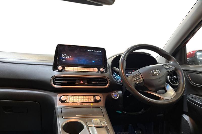 Used Hyundai KONA 2022 for sale - 77959227: Photo 10