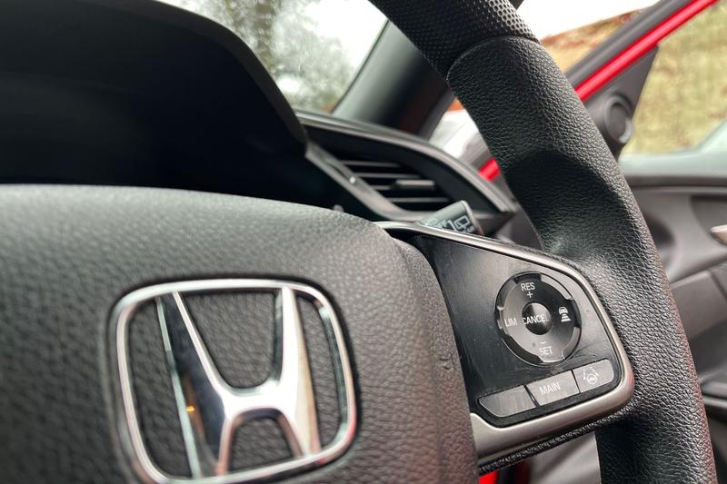 Used Honda Civic 2017 for sale - 77529093: Photo 27