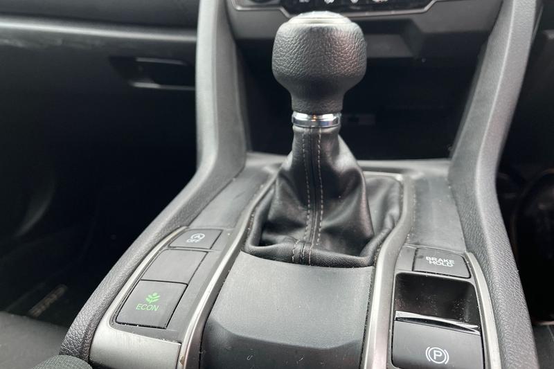 Used Honda Civic 2017 for sale - 77529093: Photo 33