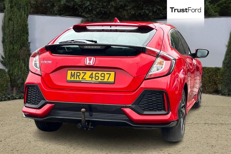 Used Honda Civic 2017 for sale - 77529093: Photo 4