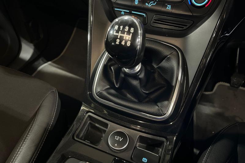 Used Ford Kuga 2018 for sale - 77592876: Photo 37