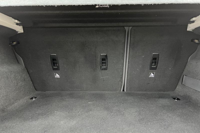 Used Jaguar E-Pace 2018 for sale - 76474415: Photo 21