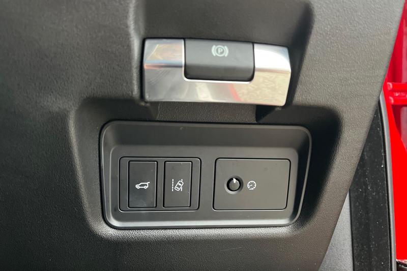 Used Jaguar E-Pace 2018 for sale - 76474415: Photo 28