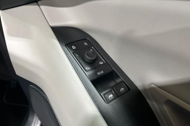 Used Ford Explorer 2025 for sale - 77381622: Photo 16