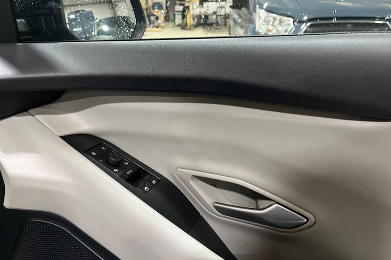 Used Ford Explorer 2025 for sale - 77381622: Photo 26