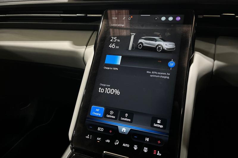 Used Ford Explorer 2025 for sale - 77381622: Photo 38