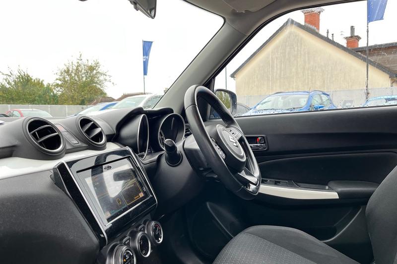 Used Suzuki Swift 2020 for sale - 76508144: Photo 18