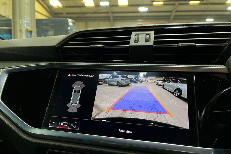 Used Audi Q3 2021 for sale - 77746958: Photo 30