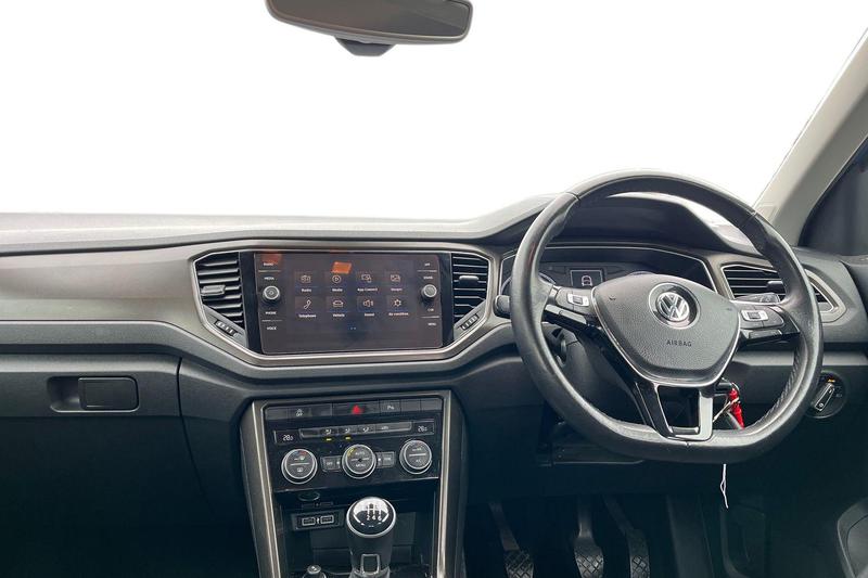 Used Volkswagen T-Roc 2019 for sale - 76835597: Photo 10