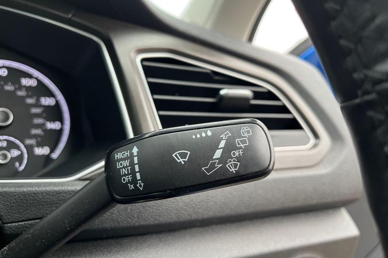 Used Volkswagen T-Roc 2019 for sale - 76835597: Photo 15