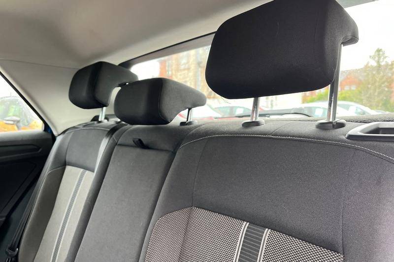 Used Volkswagen T-Roc 2019 for sale - 76835597: Photo 20