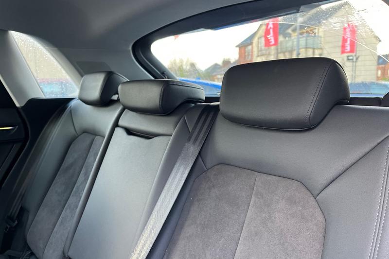 Used Audi Q3 2019 for sale - 77225820: Photo 20