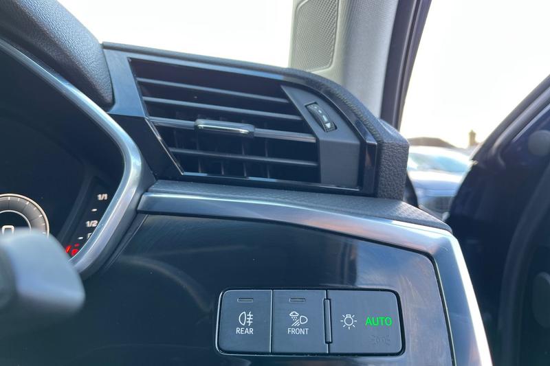 Used Audi Q3 2019 for sale - 77225820: Photo 26