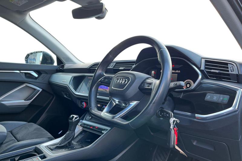 Used Audi Q3 2019 for sale - 77225820: Photo 9