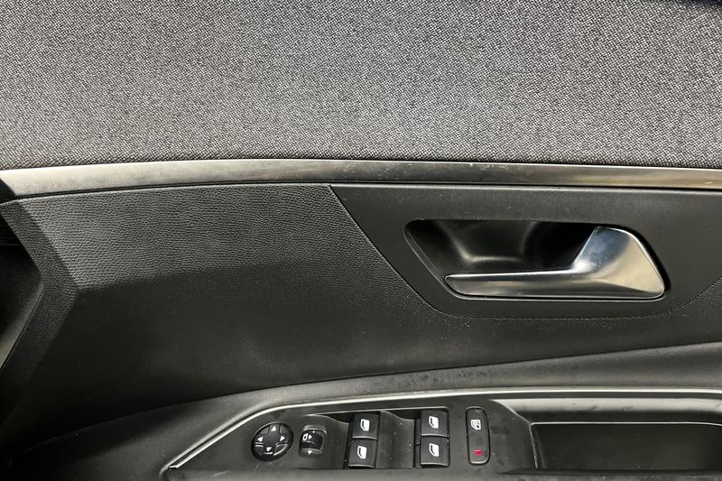 Used Peugeot 5008 2019 for sale - 77498010: Photo 16